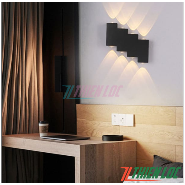 Đèn led gắn tường hắt 2 đầu 8 tia DGT084