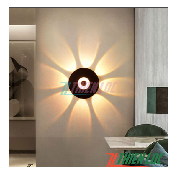 Đèn led gắn tường trong nhà hắt 8 tia DGT077